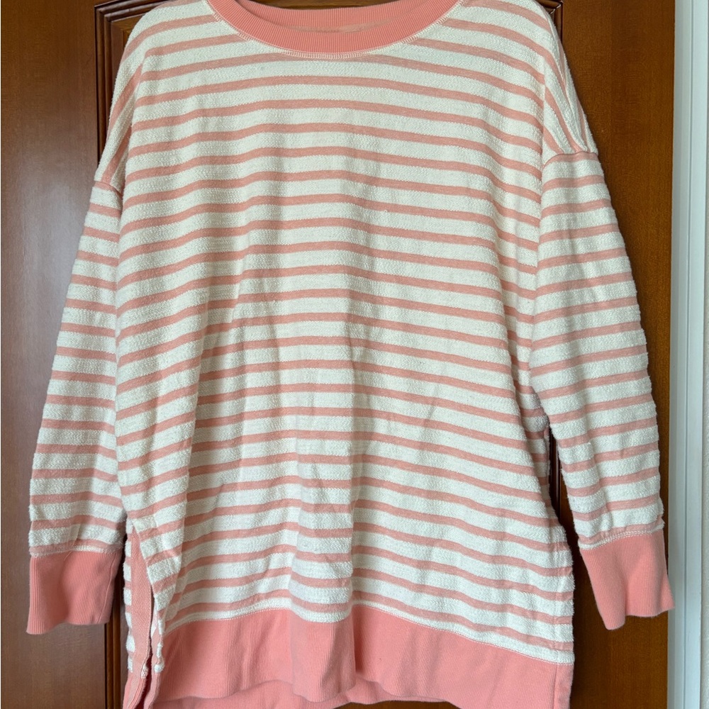 Trendy Old Navy Striped Pullover